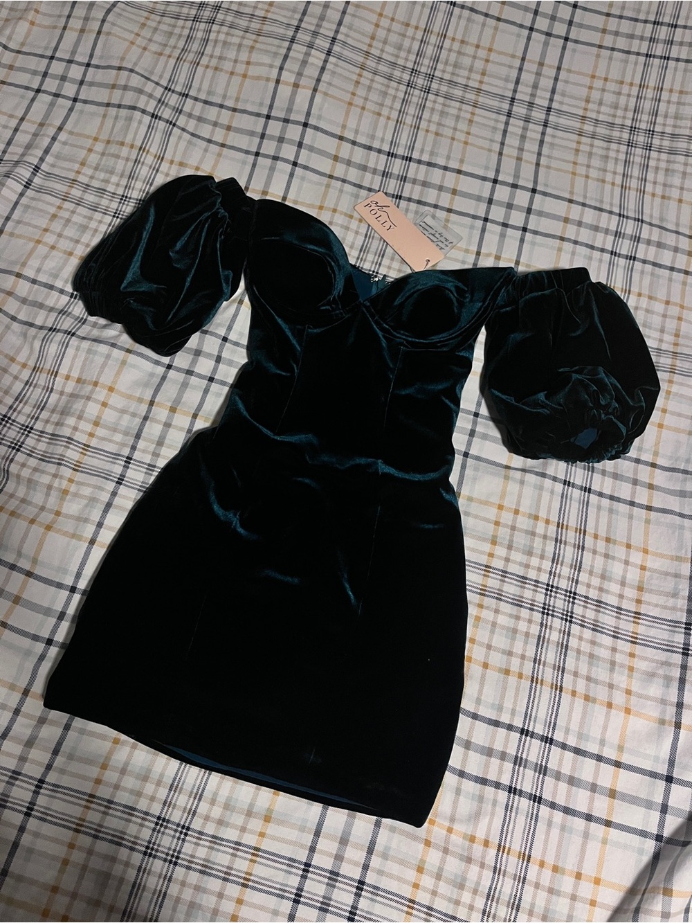 Off-Shoulder Velvet Mini Dress with Puff Sleeves - Dark Green